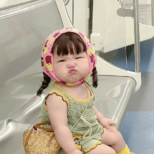 baby bayi gemoy 4 Sticker